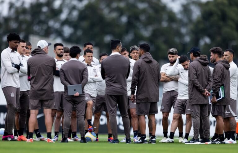 Bahia x Corinthians: veja informações e prováveis escalações do duelo pelo Brasileirão